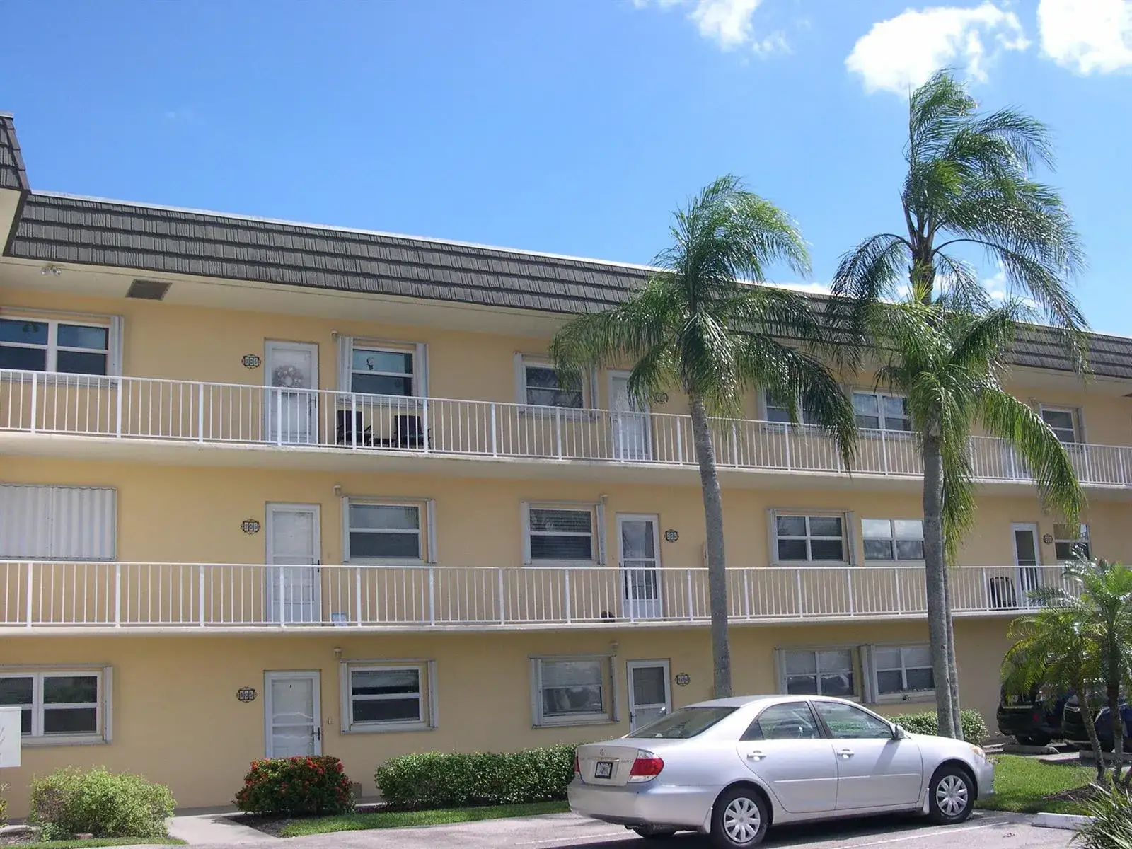 2 bedroom 2 bath Residential for sale at 1351 Bayshore Drive # 307, Fort Pierce FL 34949