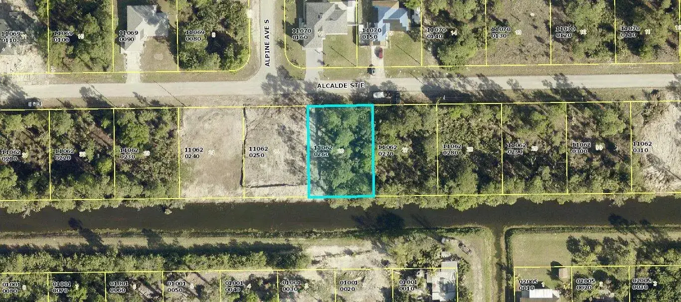 Land/Boat Docks for sale at 934 Alcalde Street E, Lehigh Acres FL 33974
