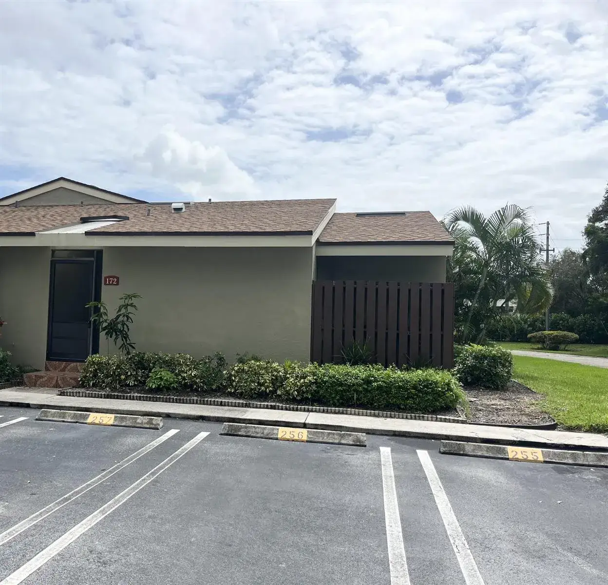 2 bedroom 2 bath Residential for sale at 172 Meadows Drive, Boynton Beach FL 33436