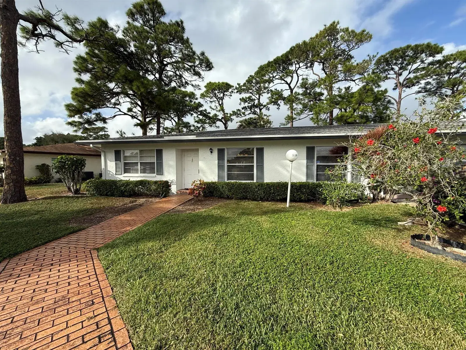 2 bedroom 2 bath Residential for sale at 5139 Poppy Place # A, Delray Beach FL 33484