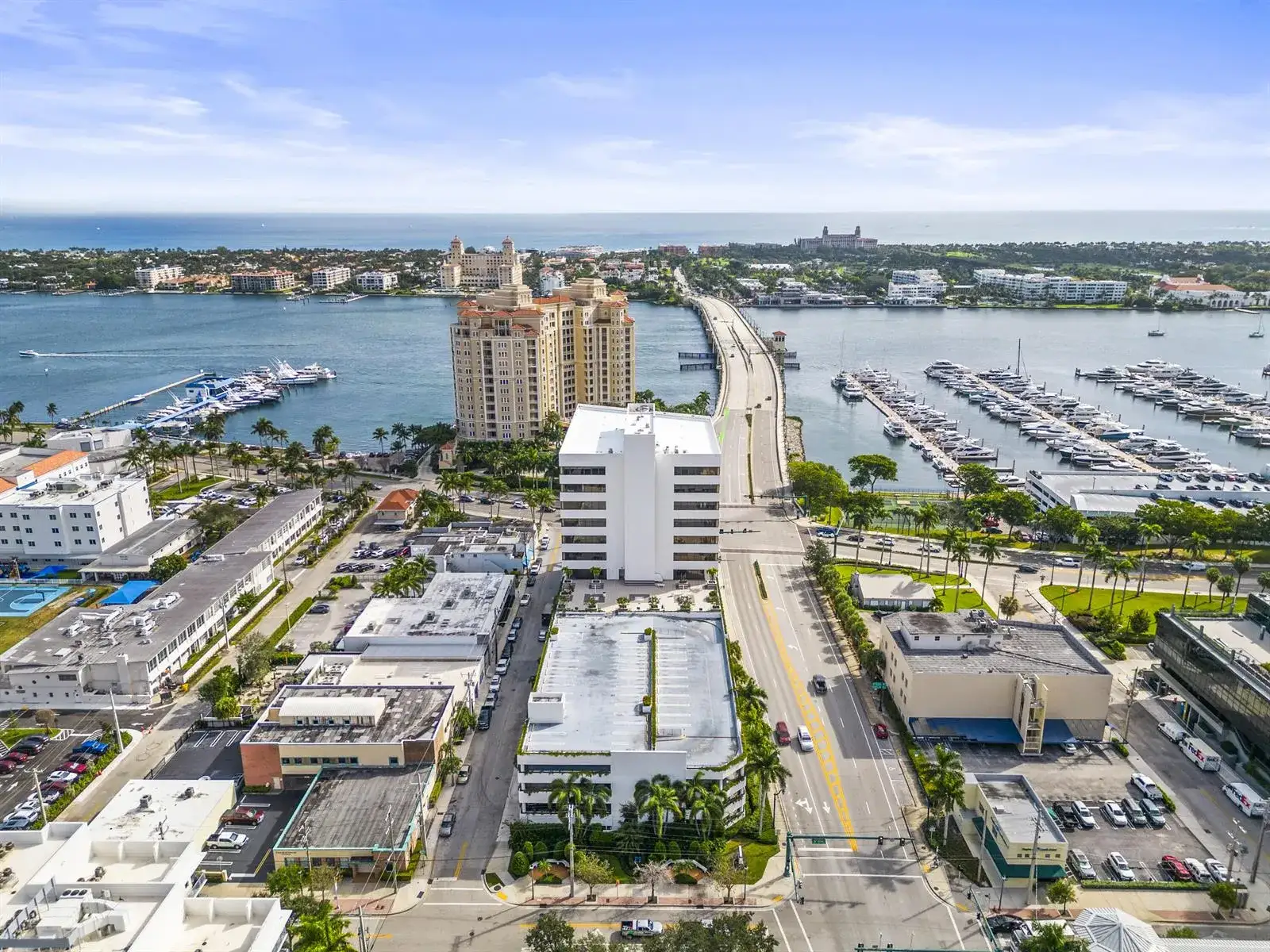 Commercial Sale for sale at 625 N Flagler Drive, West Palm Beach FL 33401