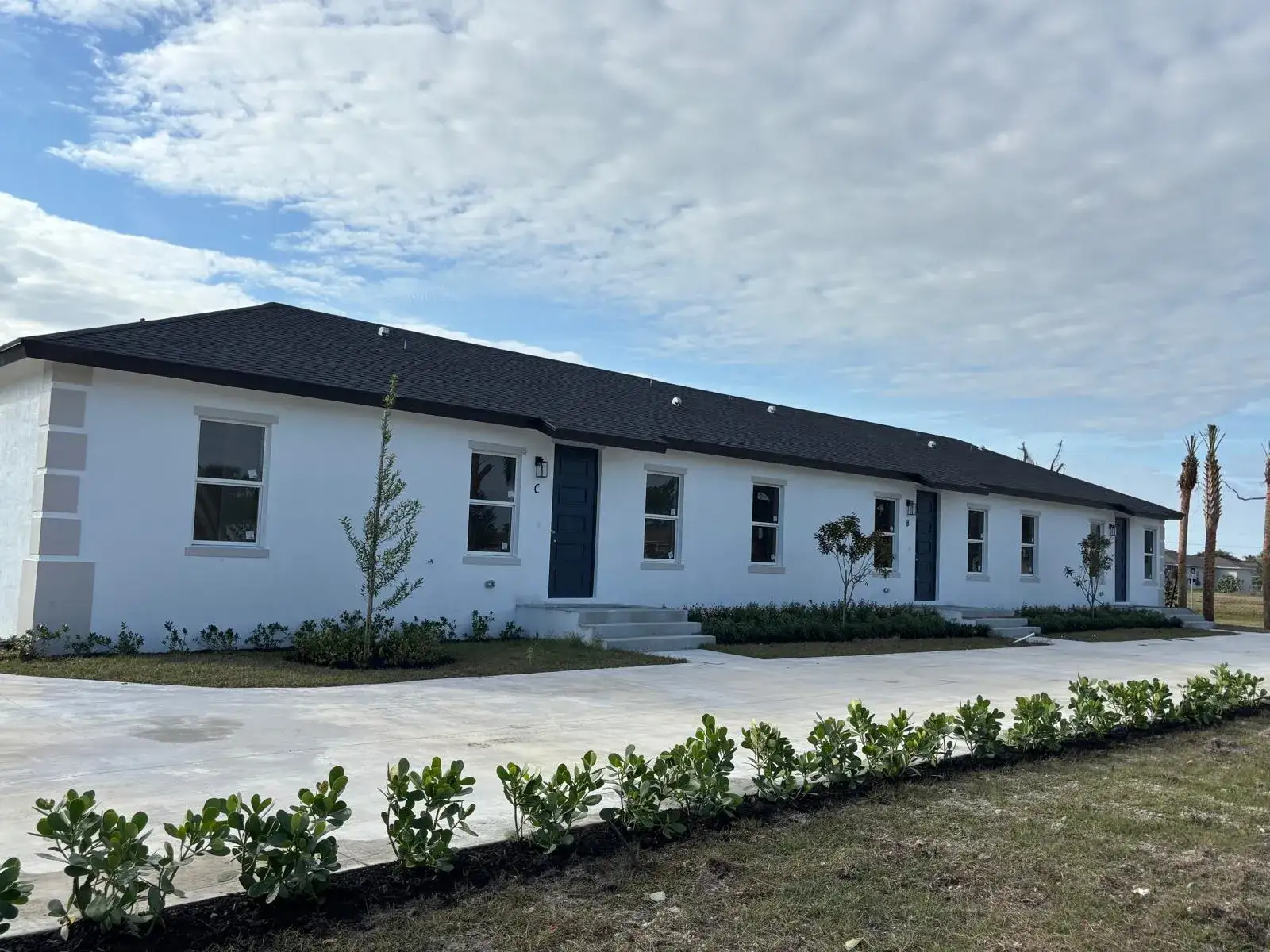 3 bedroom 2 bath Residential for sale at 195 Rotonda Boulevard W Unit c, FL 33947