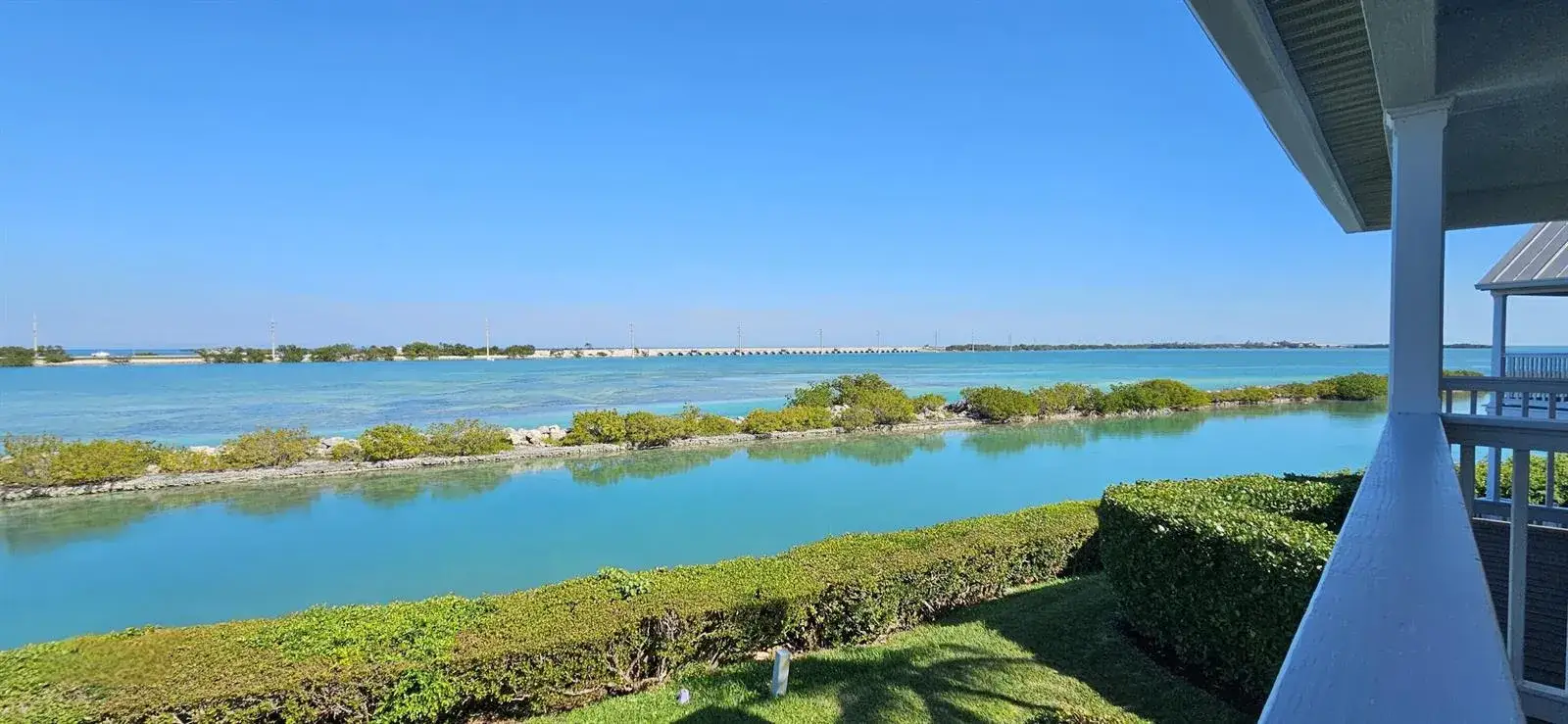 2 bedroom 1 bath Residential for sale at 2002 Marina Villa Drive, FL 33050
