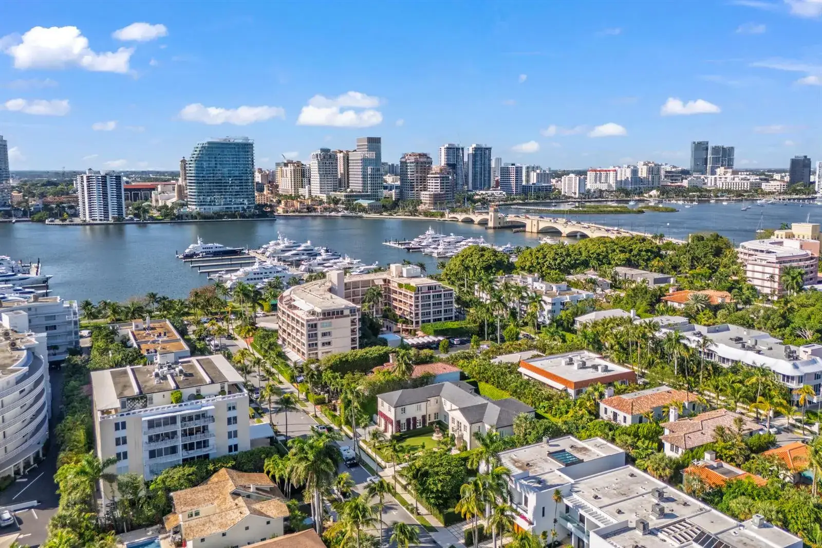 2 bedroom 2 bath Residential for sale at 434 Chilean Avenue # 2b, Palm Beach FL 33480