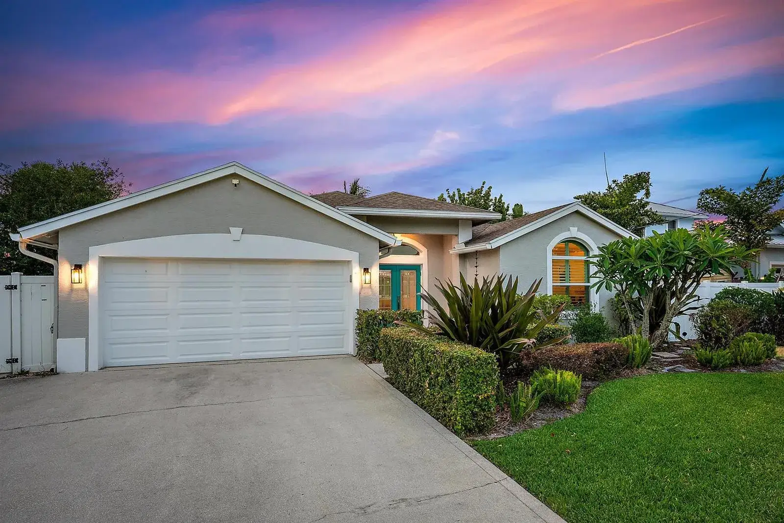 3 bedroom 2 bath Residential Lease for rent at 15129 Harriet Avenue, Jupiter FL 33458