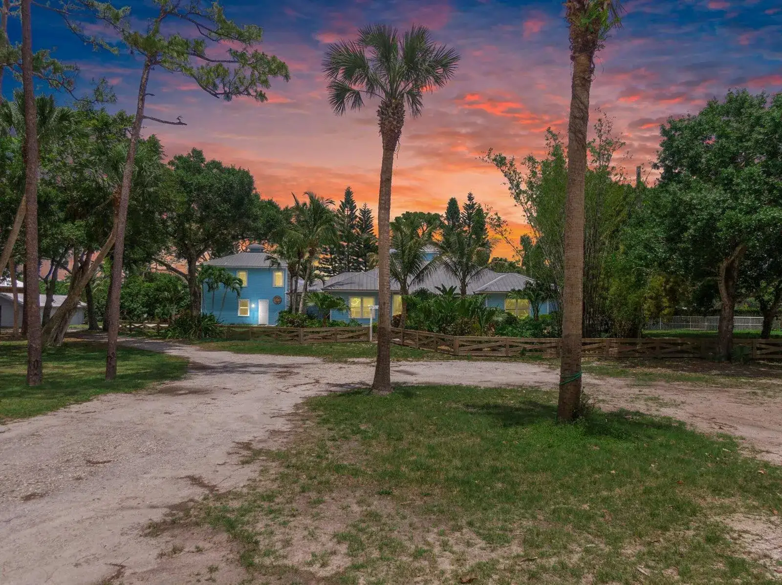 4 bedroom 3 bath Residential for sale at 1293 SW Heather Terrace, Stuart FL 34997