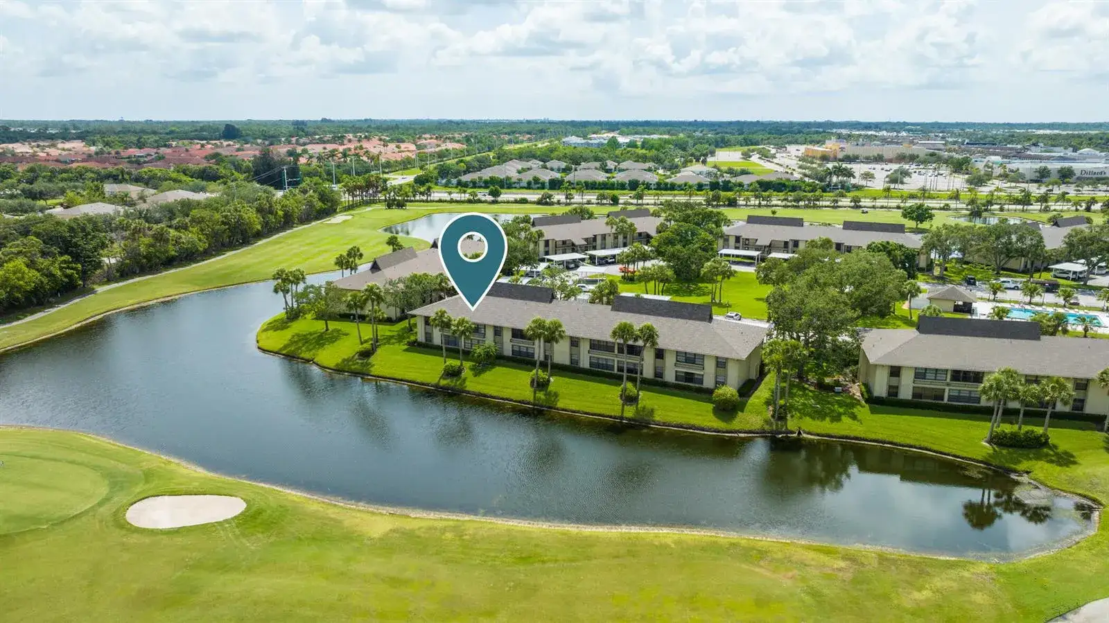 28 Plantation Drive # 204, Vero Beach FL 32966