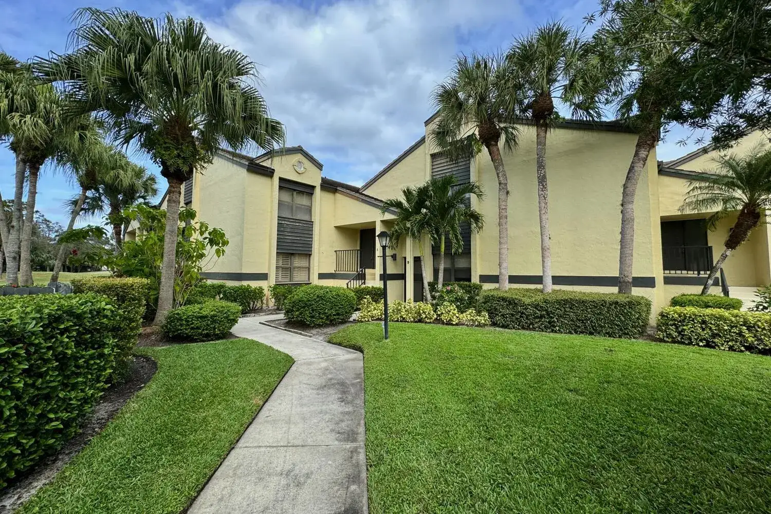 3991 SW Greenwood Way # I, Palm City FL 34990