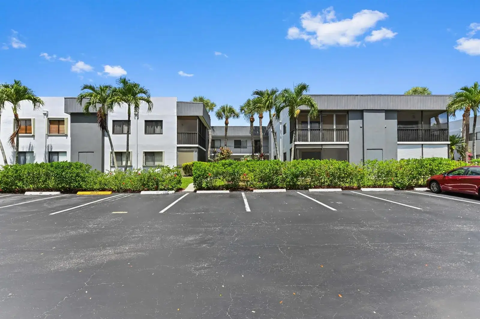 1 bedroom 1 bath Residential for sale at 15054 Ashland Way # 84, Delray Beach FL 33484