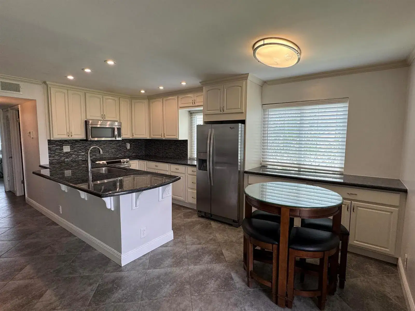 2 bedroom 2 bath Residential for sale at 510 Flanders K, Delray Beach FL 33484