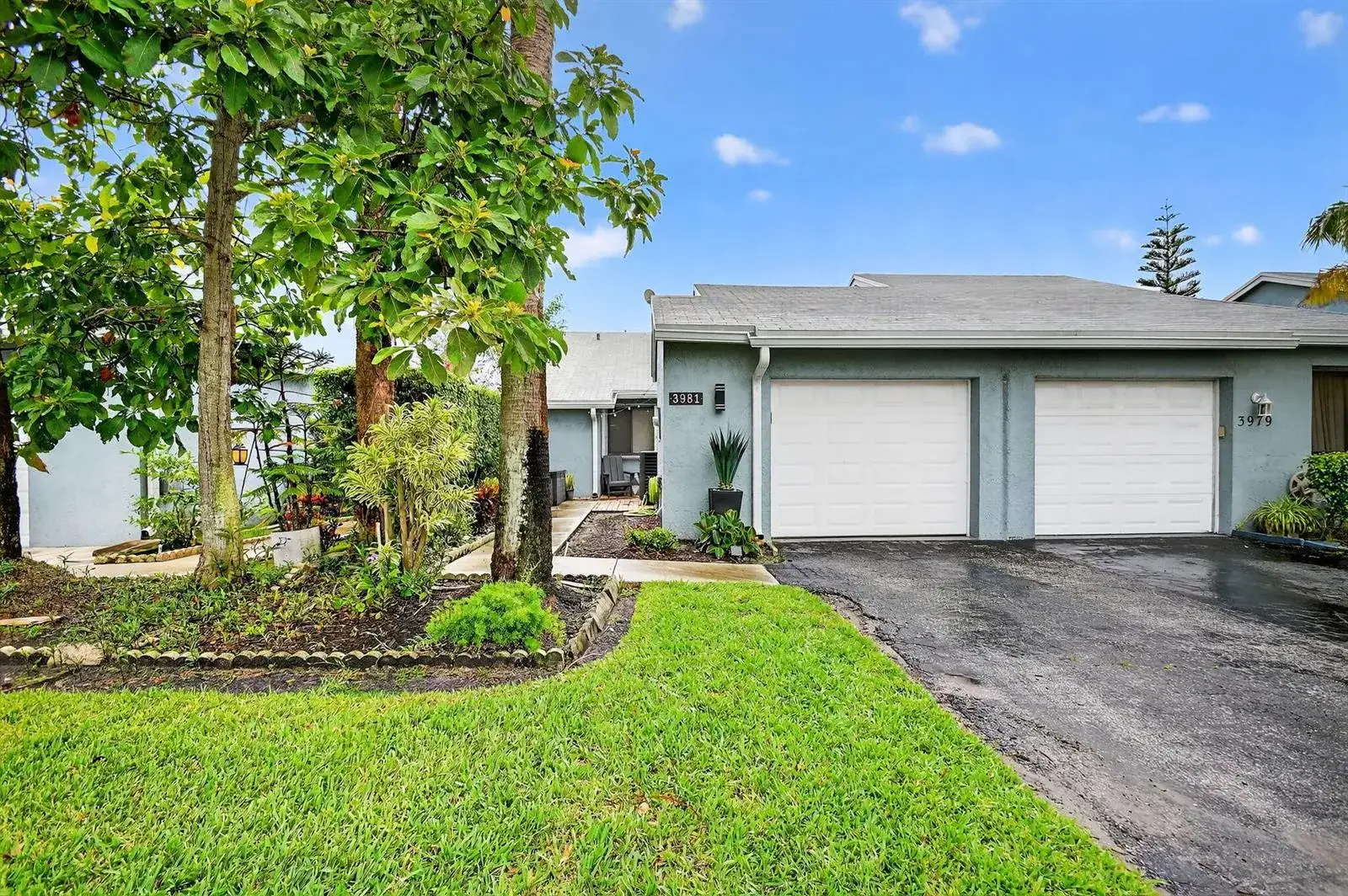 2 bedroom 2 bath Residential for sale at 3981 Island Club Circle W, Lake Worth FL 33462