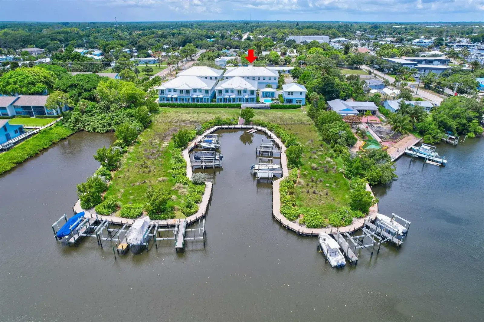 3 bedroom 2 bath Residential for sale at 4662 SE Manatee Way, Stuart FL 34997