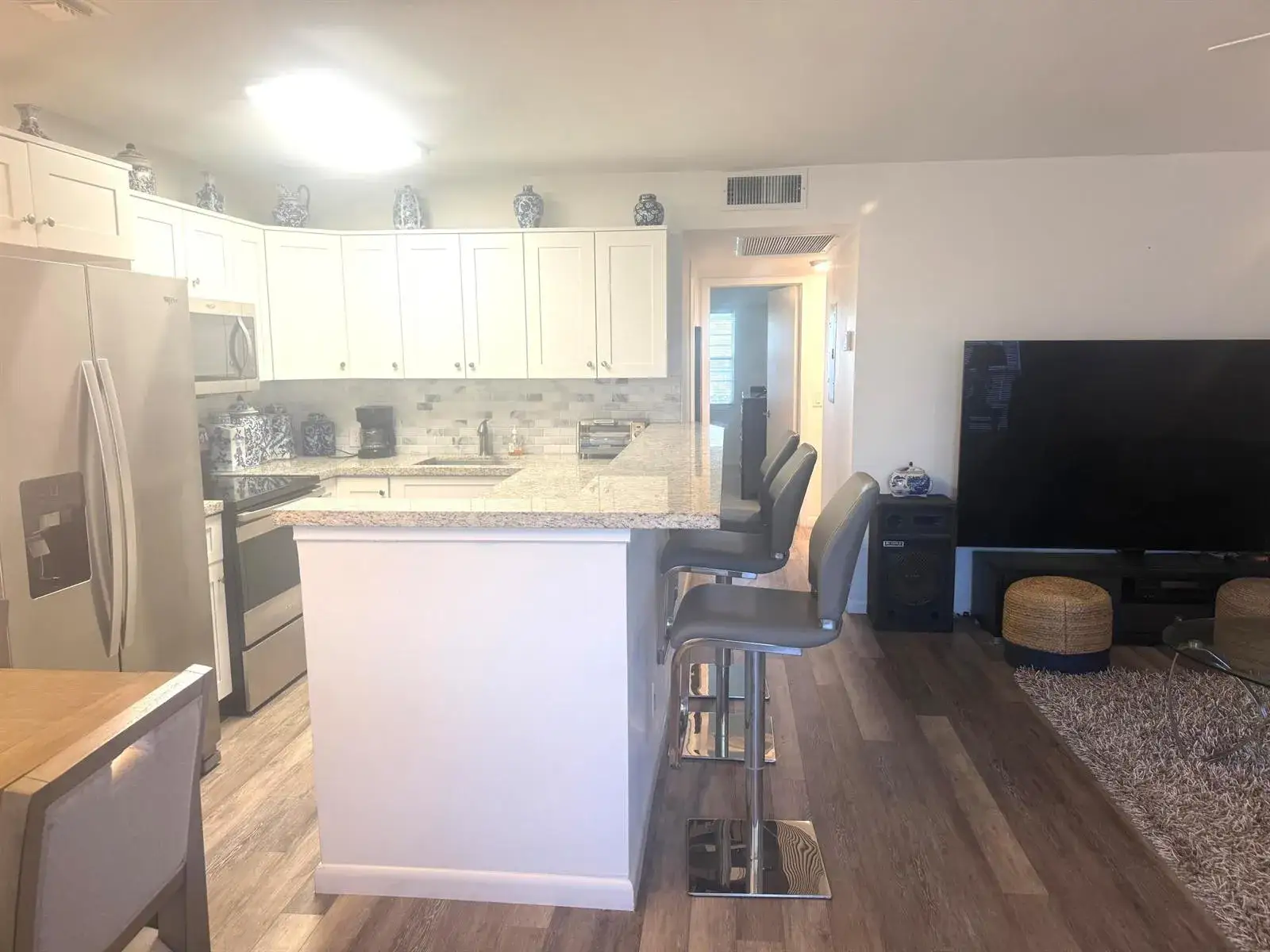 2 bedroom 1 bath Residential for sale at 209 Brighton E, Boca Raton FL 33434