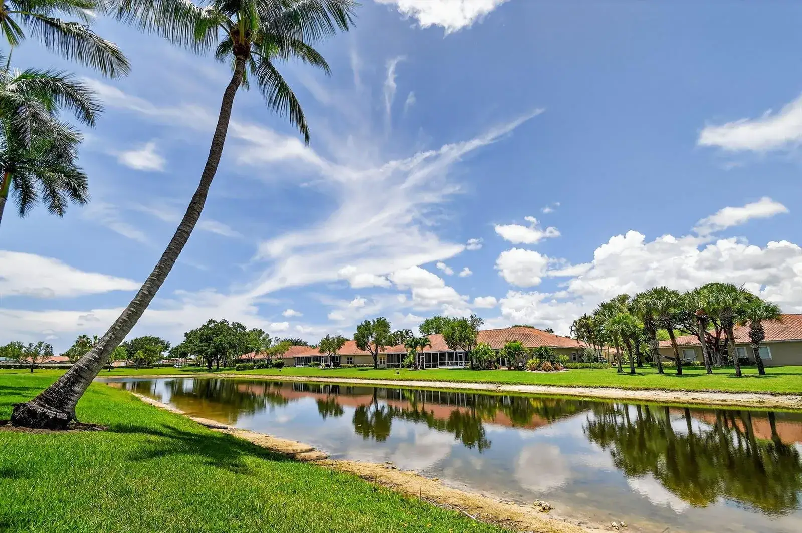 2 bedroom 2 bath Residential for sale at 5965 Parkwalk Drive, Boynton Beach FL 33472