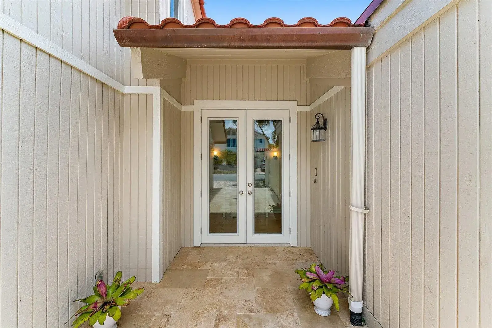 3 bedroom 3 bath Residential Lease for rent at 107 Mako Lane, Jupiter FL 33477