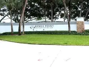 2 bedroom 2 bath Residential for sale at 946 Flanders T # T, Delray Beach FL 33484