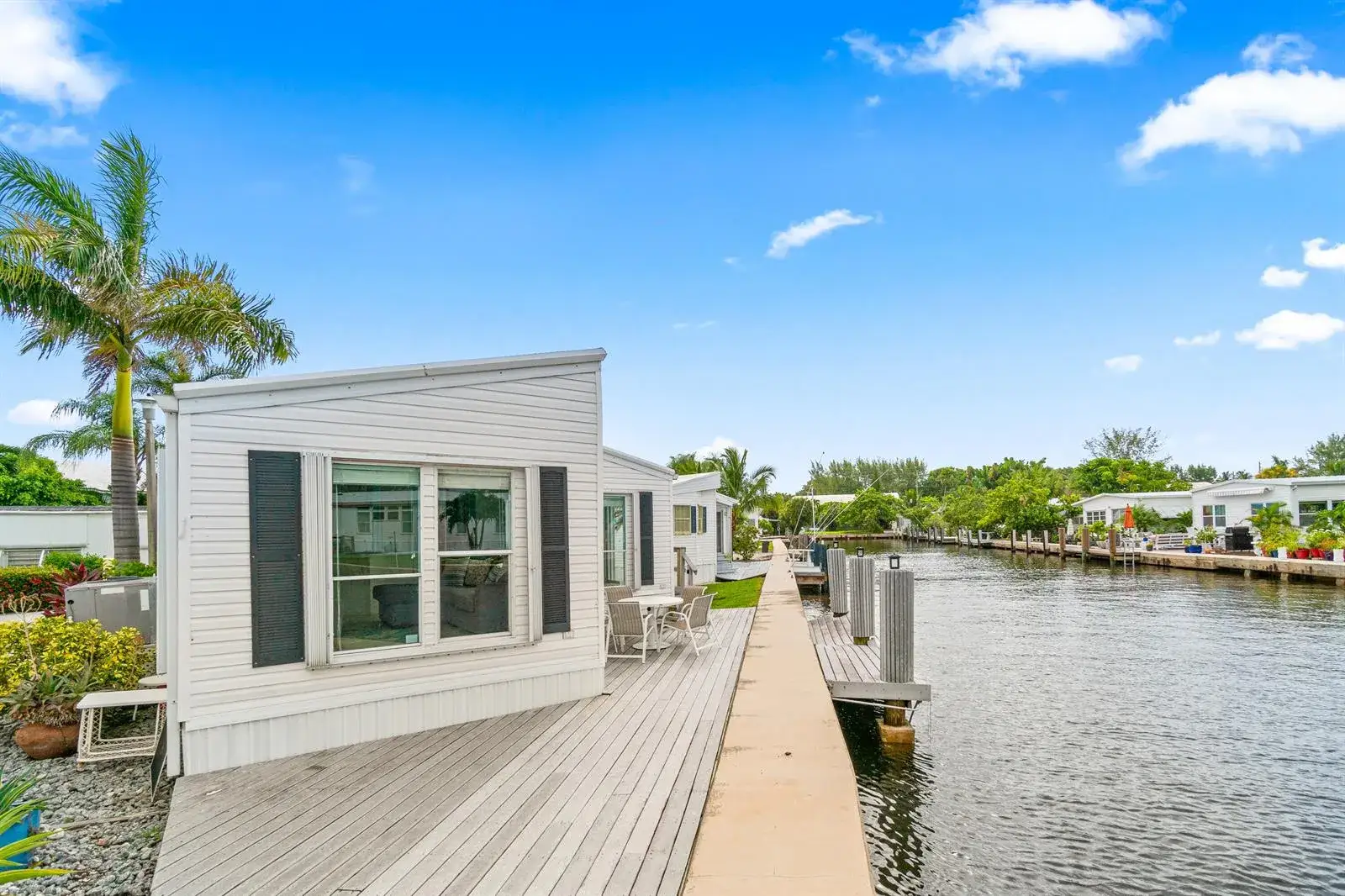 2 bedroom 2 bath Residential for sale at 207 Mallard Drive # U, Briny Breezes FL 33435