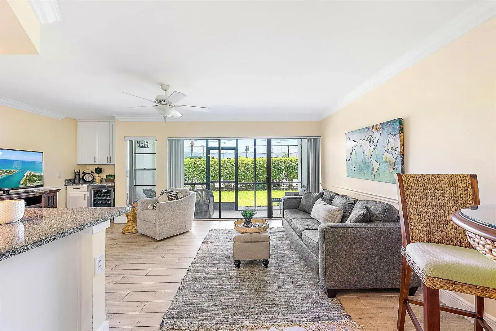 1 bedroom 1 bath Residential for sale at 1605 S Us Highway 1, Jupiter FL 33477