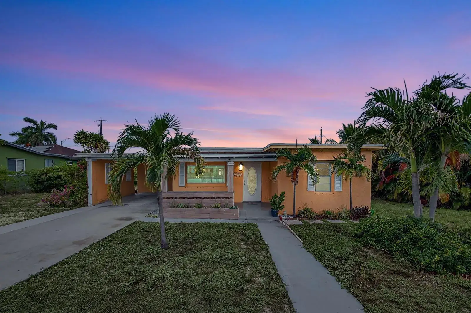 1136 W 7th Street, Riviera Beach FL 33404