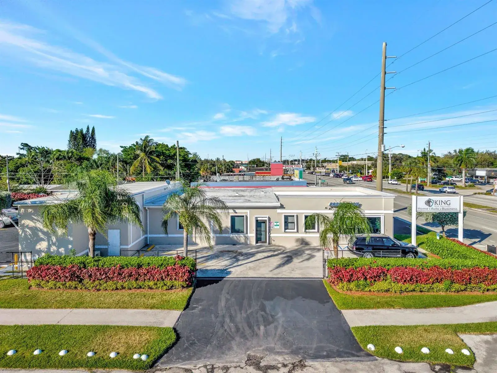 Commercial Sale for sale at 3379 S Military Trail # 3, Lake Worth FL 33463