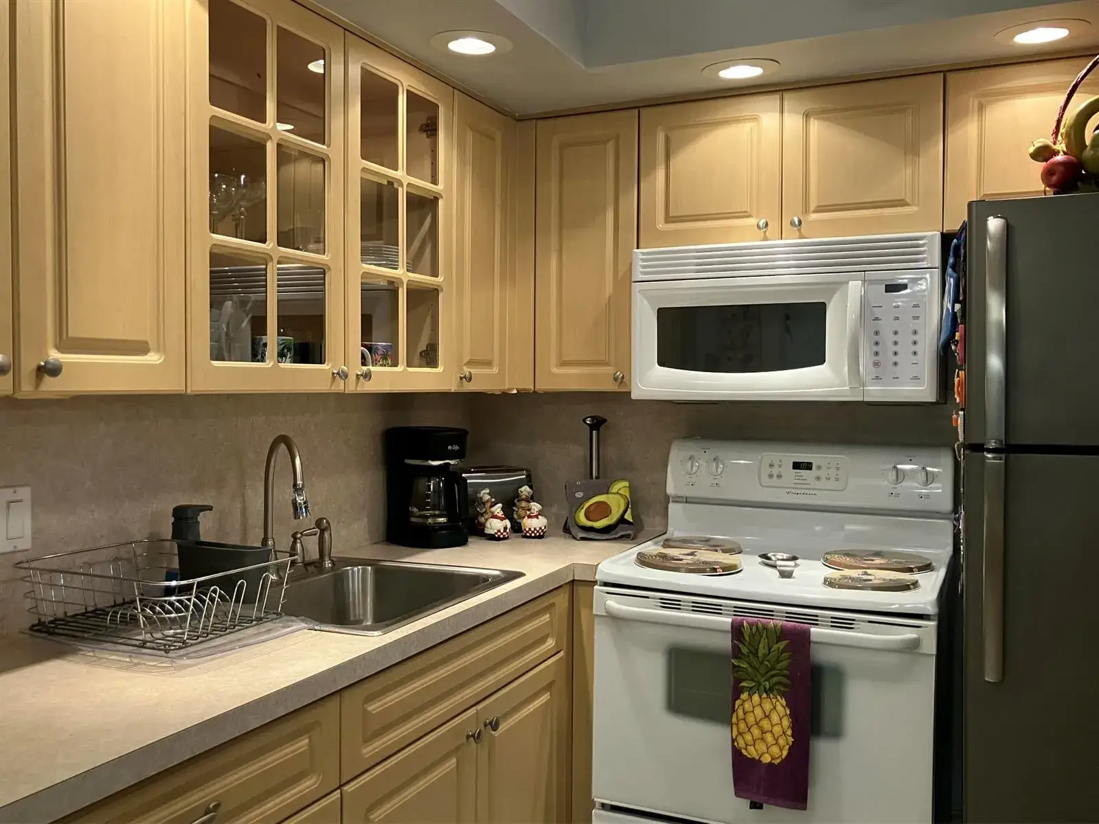 1 bedroom 1 bath Residential for sale at 130 Southampton B, West Palm Beach FL 33417