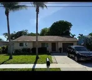 3 bedroom 2 bath Residential Lease for rent at 805 SE 3rd Street, Boynton Beach FL 33435
