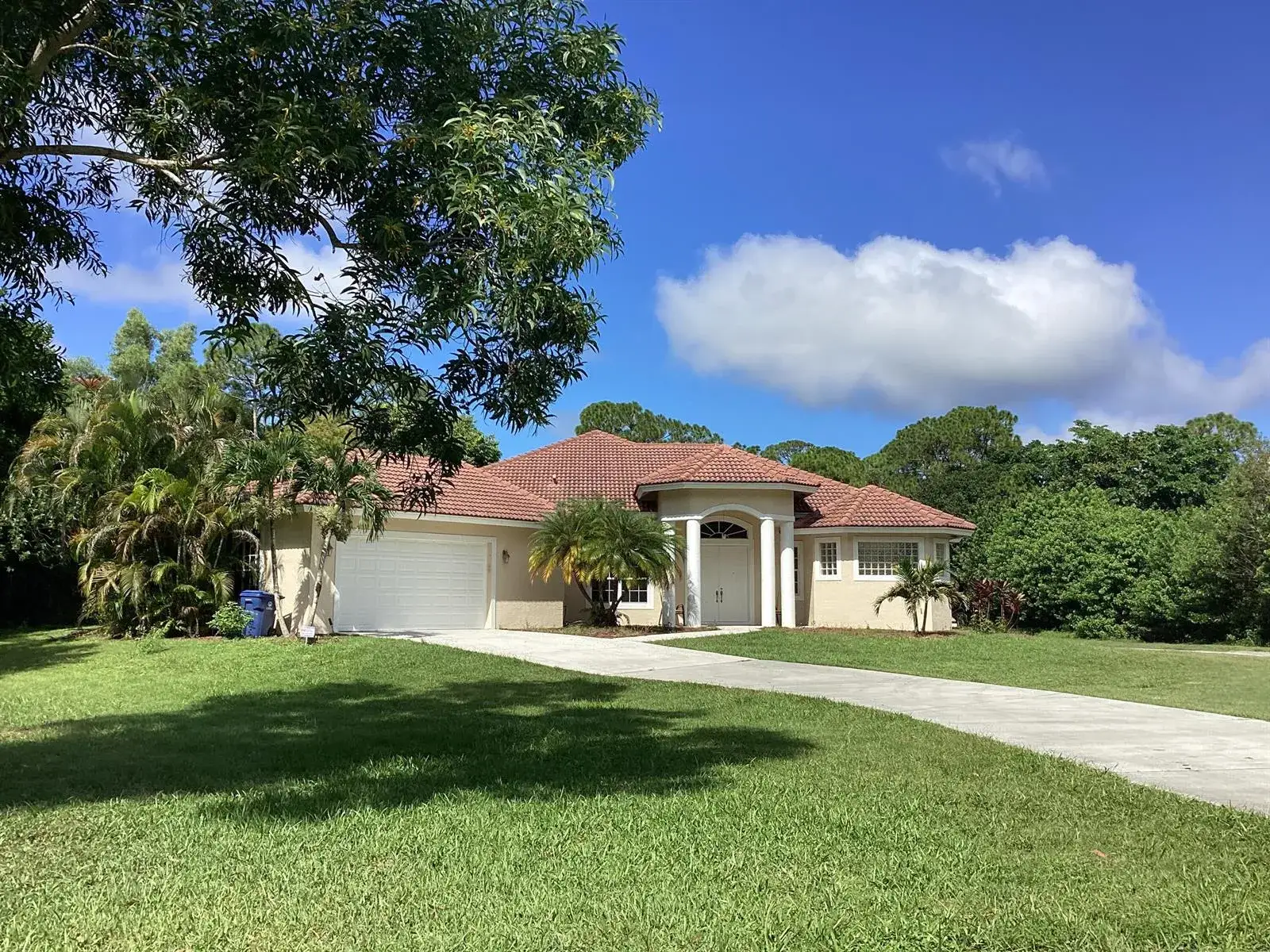 3 bedroom 2 bath Residential Lease for rent at 17119 Alexander Run, Jupiter FL 33478