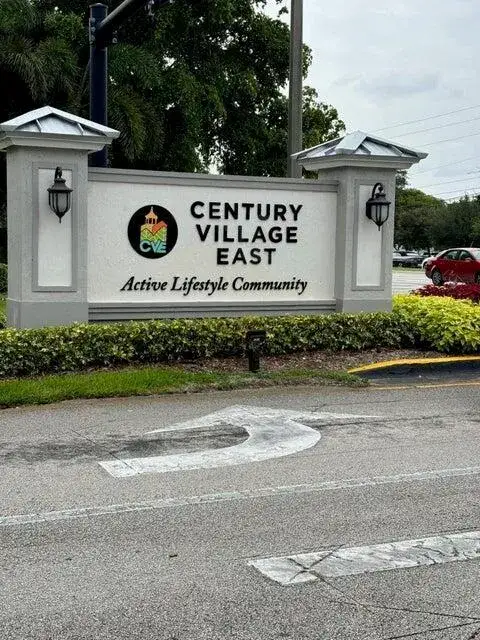 1 bedroom 1 bath Residential for sale at 125 Westbury G # 125, Deerfield Beach FL 33442