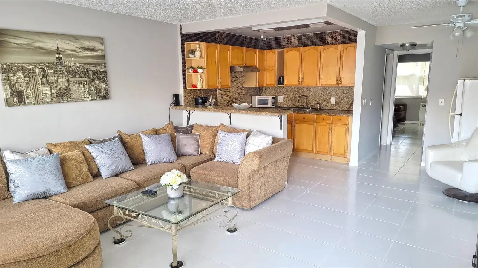 1 bedroom 1 bath Residential for sale at 5 Newport A, Deerfield Beach FL 33442