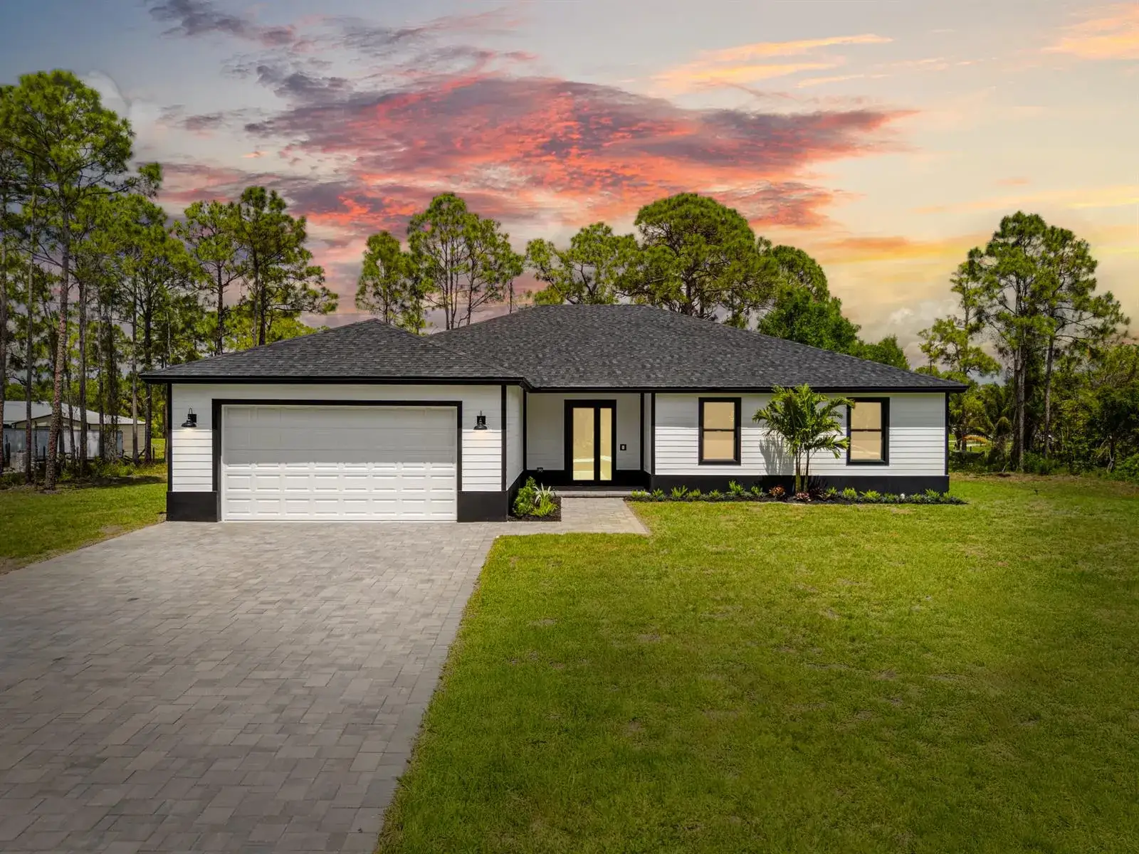 4 bedroom 2 bath Residential for sale at 15591 79 Court N, FL 33470