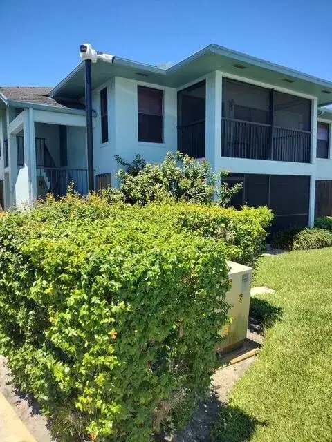 2 bedroom 2 bath Residential for sale at 950 S Kanner # 508, Stuart FL 34994