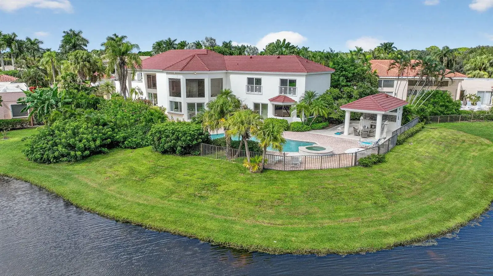 4 bedroom 5 bath Residential for sale at 16670 Senterra Drive, Delray Beach FL 33484