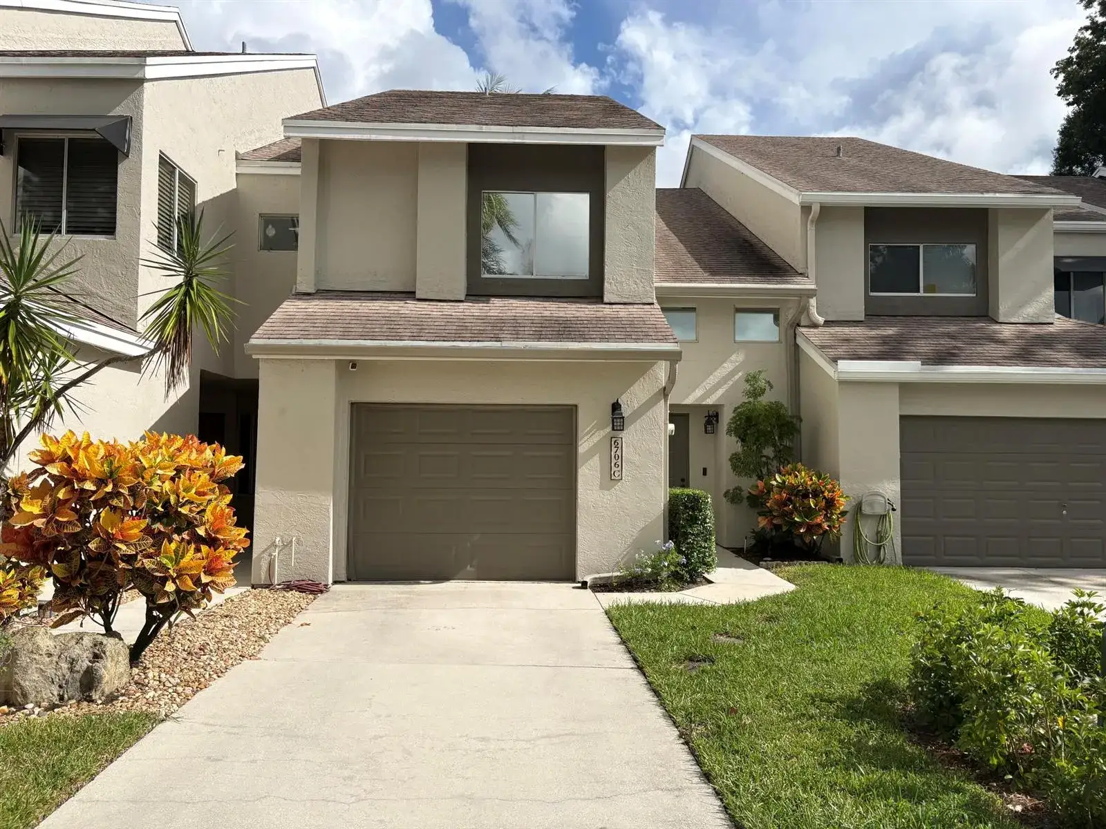 2 bedroom 2 bath Residential for sale at 6706 Boca Pines Trail # C, Boca Raton FL 33433