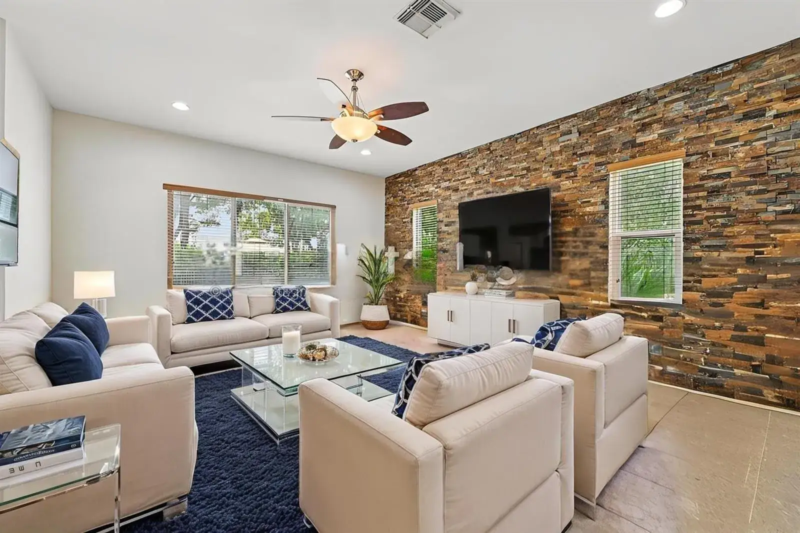 5 bedroom 3 bath Residential for sale at 553 Gazetta Way, West Palm Beach FL 33413