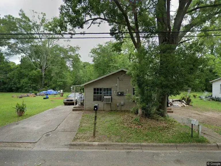4 bedroom 2 bath Residential for sale at 1400 Hernando Drive, Tallahassee FL 32304