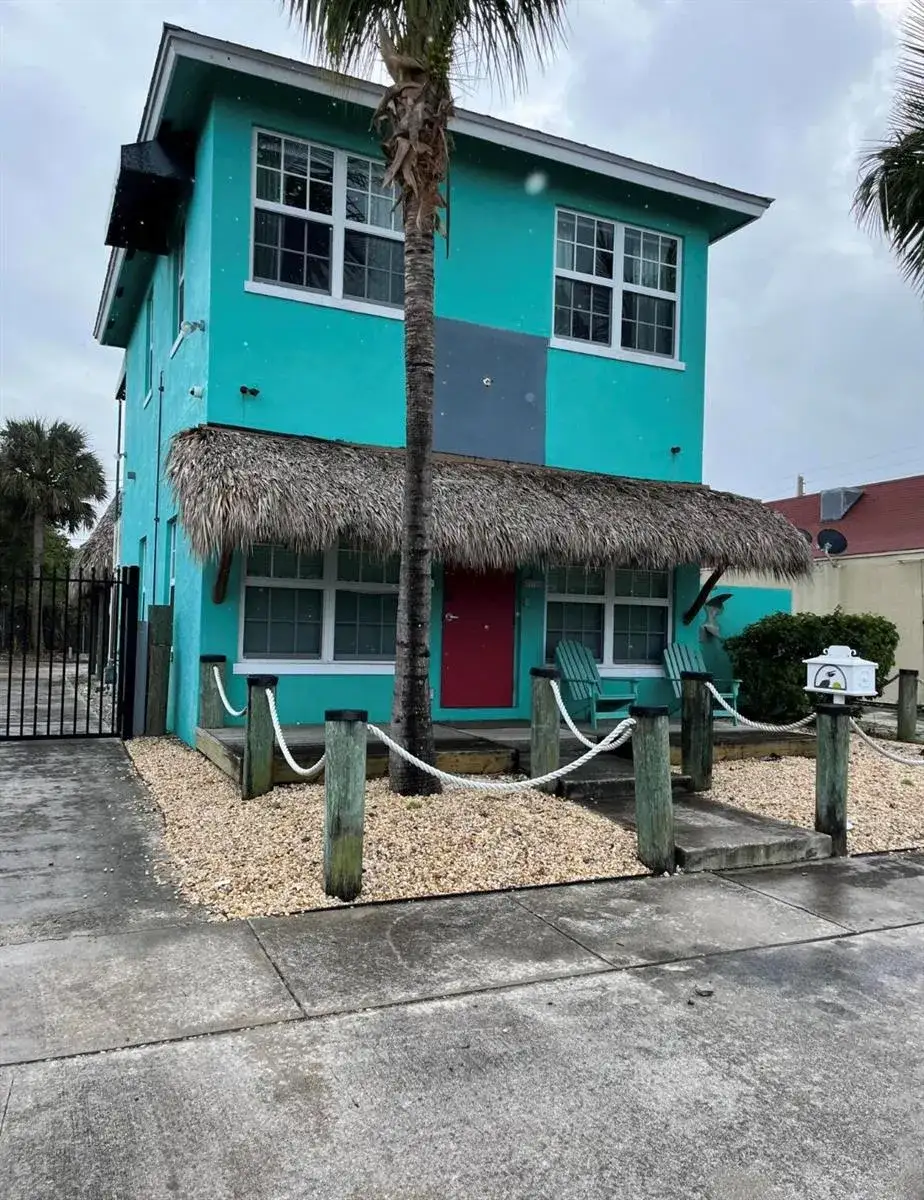 Commercial Sale for sale at 112 Mayfield Road, Lantana FL 33462
