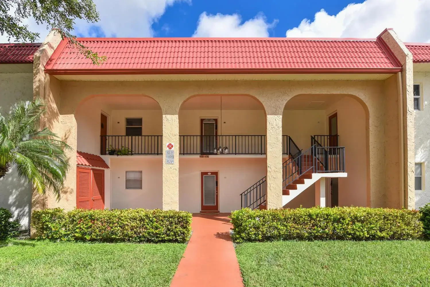 2 bedroom 2 bath Residential Lease for rent at 477 Lake Dora Drive, West Palm Beach FL 33411