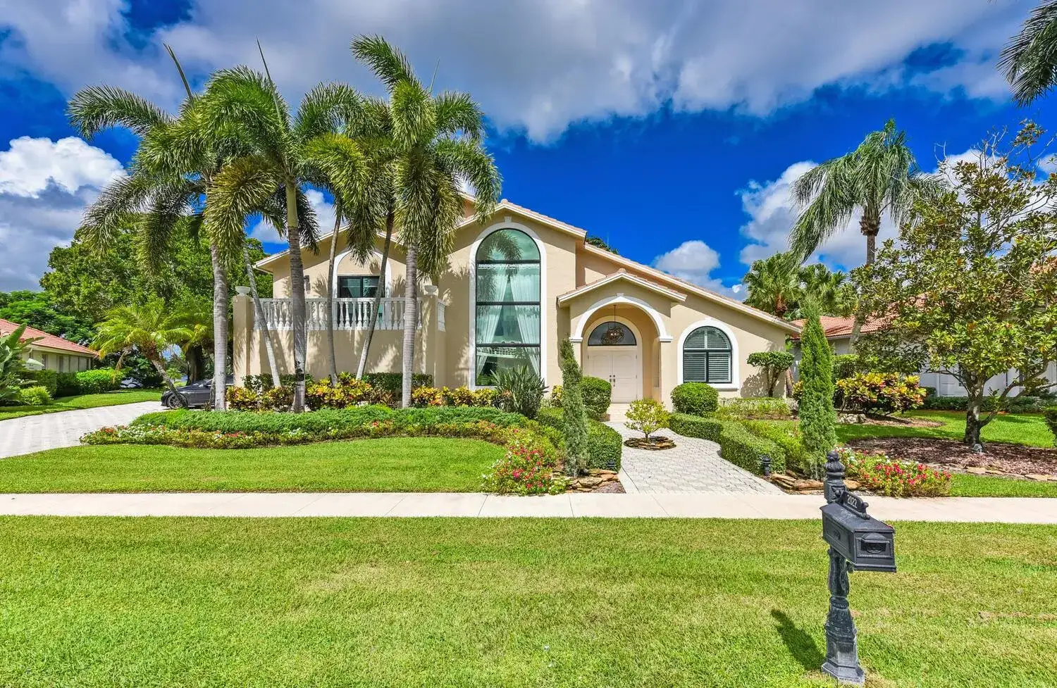 3 bedroom 3 bath Residential for sale at 2022 Sunderland Avenue, Wellington FL 33414