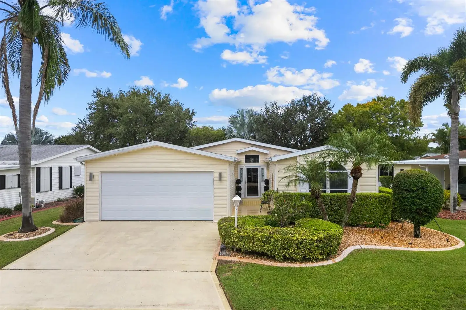 2 bedroom 2 bath Residential for sale at 2945 Eagles Nest Way, Port St. Lucie FL 34952