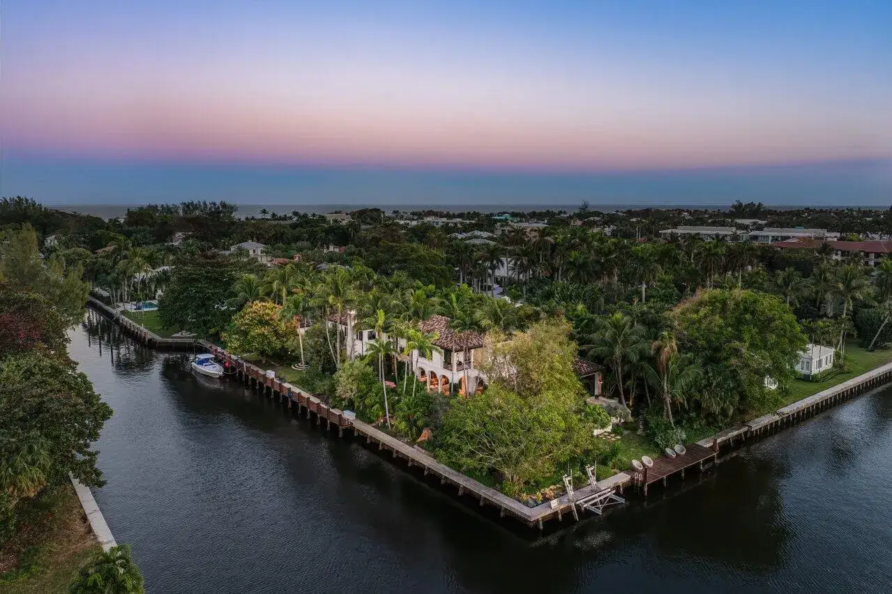 6 bedroom 6 bath Residential Lease for rent at 8 Driftwood Landing, Gulf Stream FL 33483