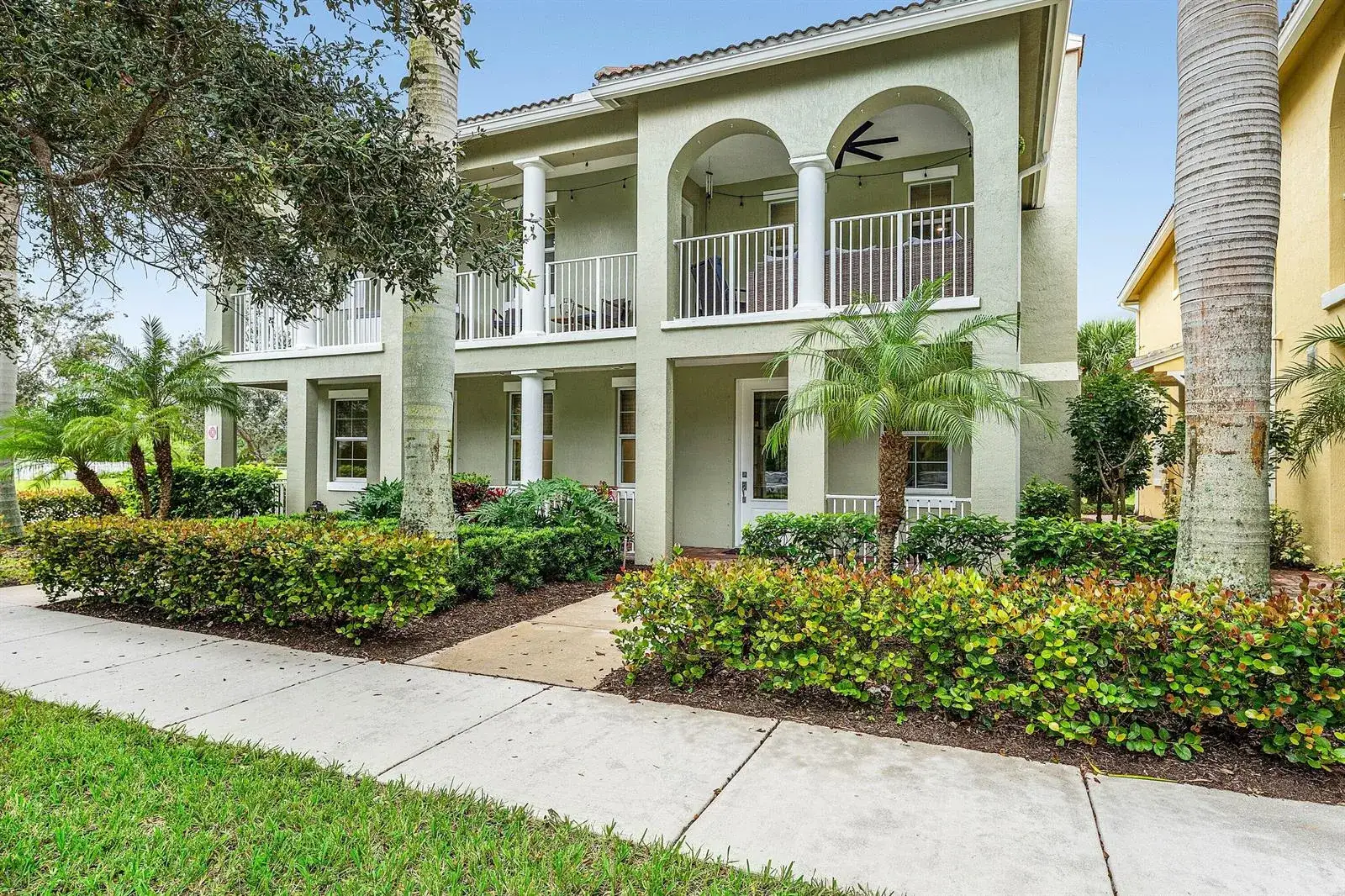 3 bedroom 3 bath Residential for sale at 1056 Community Drive, Jupiter FL 33458