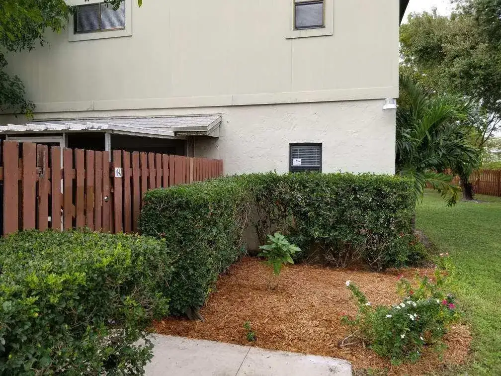 2 bedroom 2 bath Residential for sale at 10 Crossings Circle # A, Boynton Beach FL 33435