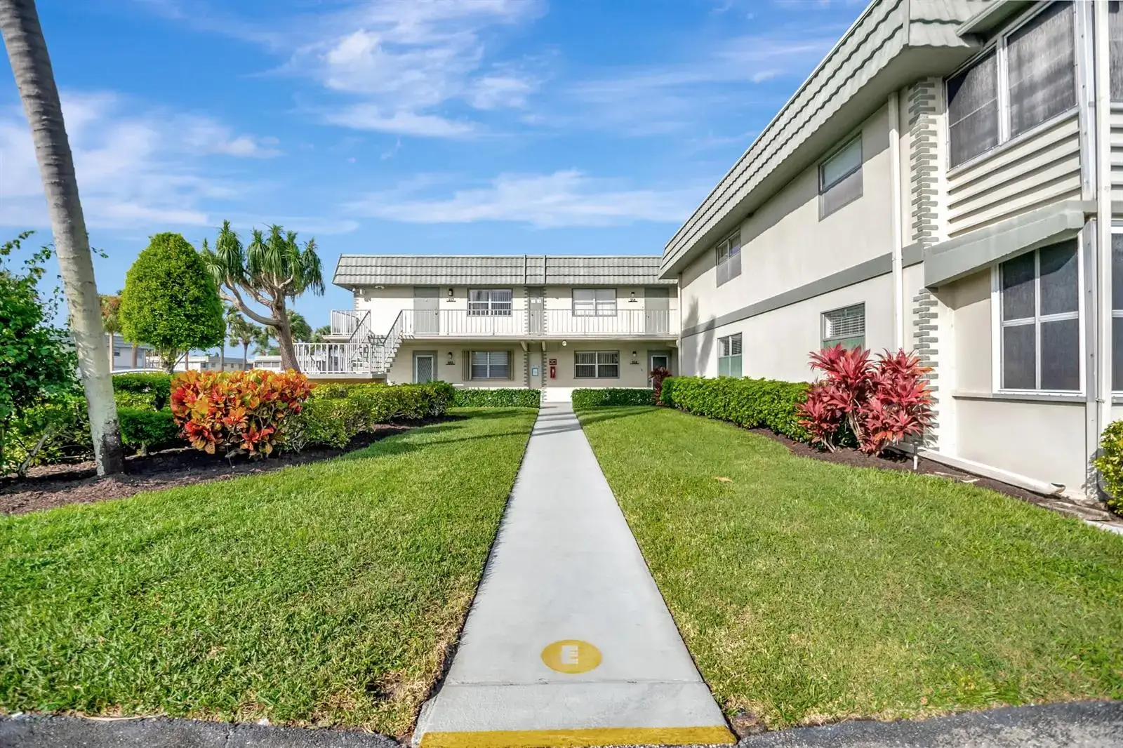 1 bedroom 1 bath Residential for sale at 195 Monaco E # 195, Delray Beach FL 33446