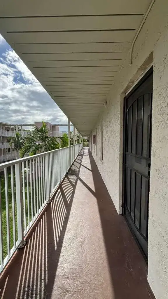 2 bedroom 2 bath Residential for sale at 2800 NW 56th Avenue # B306, Lauderhill FL 33313