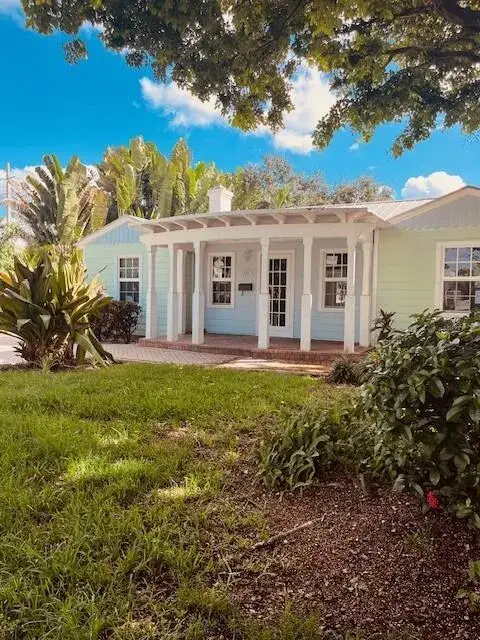 Commercial Sale for sale at 131 N Swinton Avenue, Delray Beach FL 33444