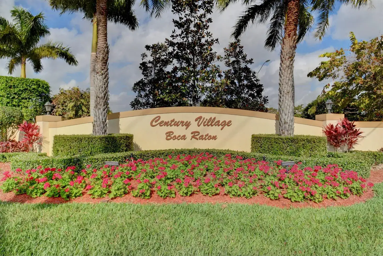 2 bedroom 1 bath Residential for sale at 3005 Guildford A, Boca Raton FL 33434