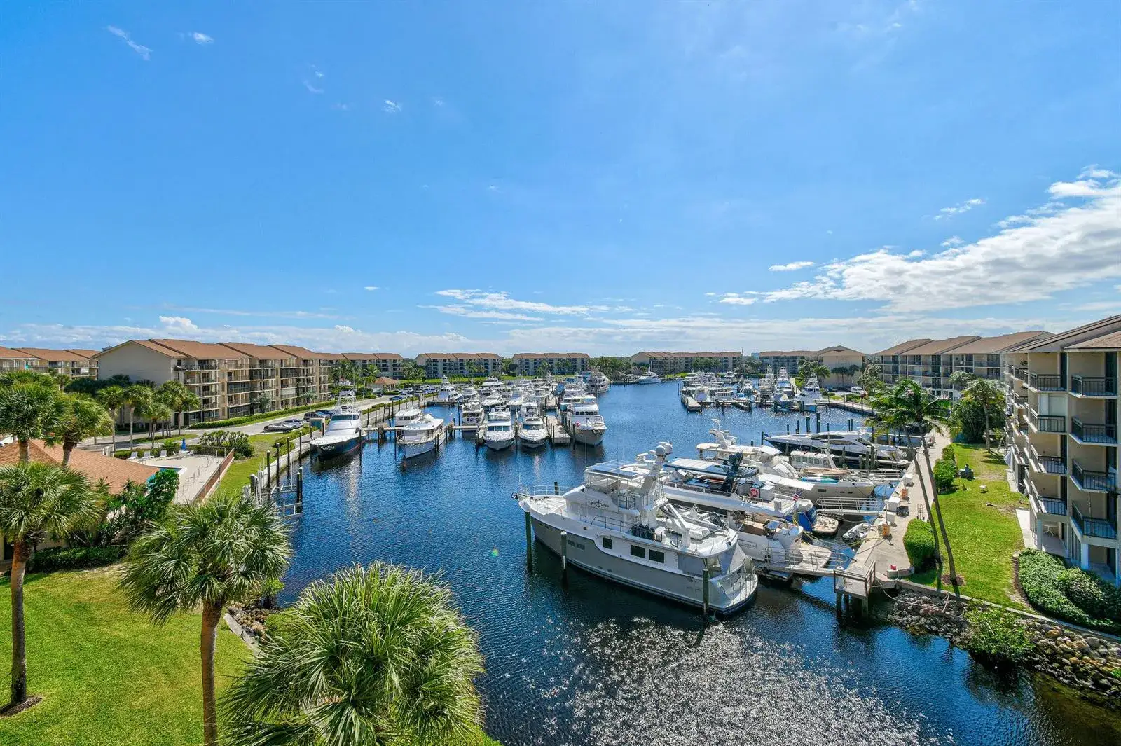 2 bedroom 2 bath Residential for sale at 1601 Marina Isle Way # 505, Jupiter FL 33477