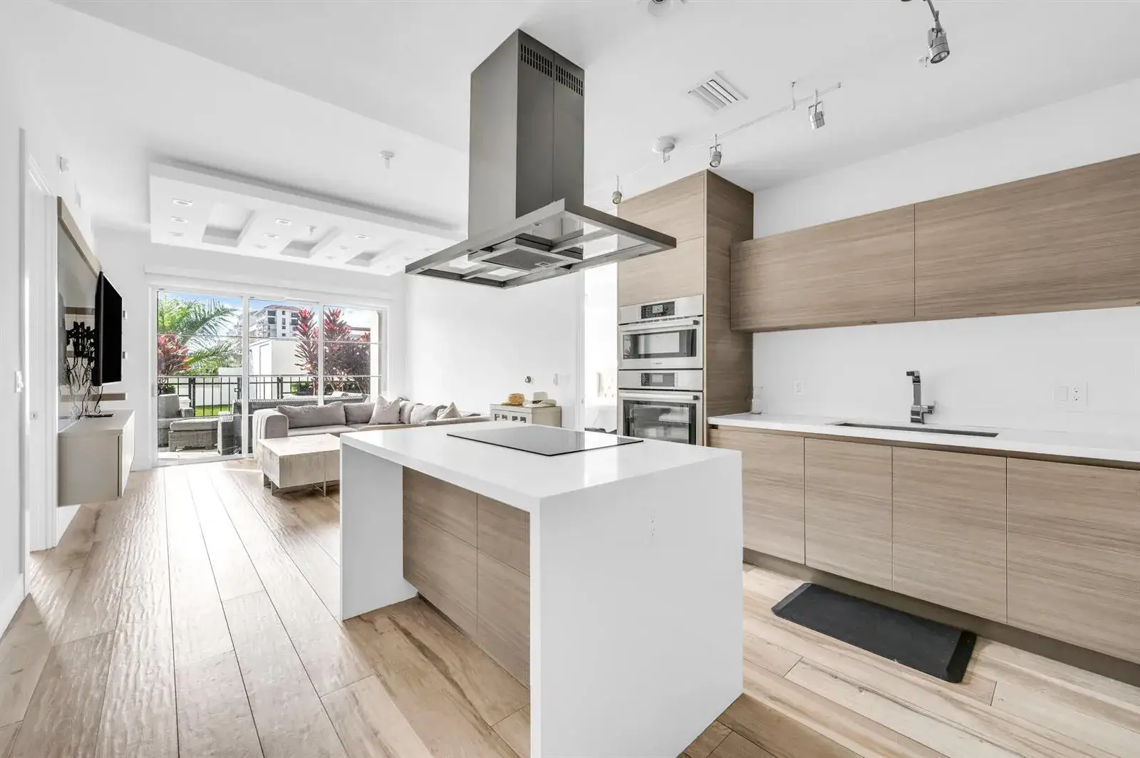2 bedroom 2 bath Residential Lease for rent at 155 E Boca Raton Road # 418, Boca Raton FL 33432
