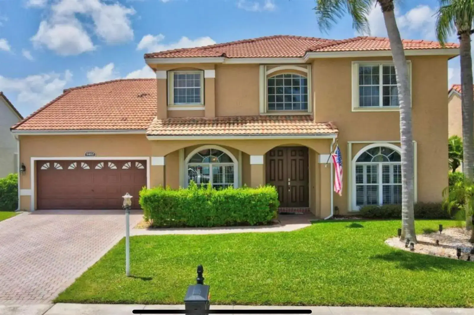 5 bedroom 2 bath Residential for sale at 9460 Lake Serena Drive, Boca Raton FL 33496