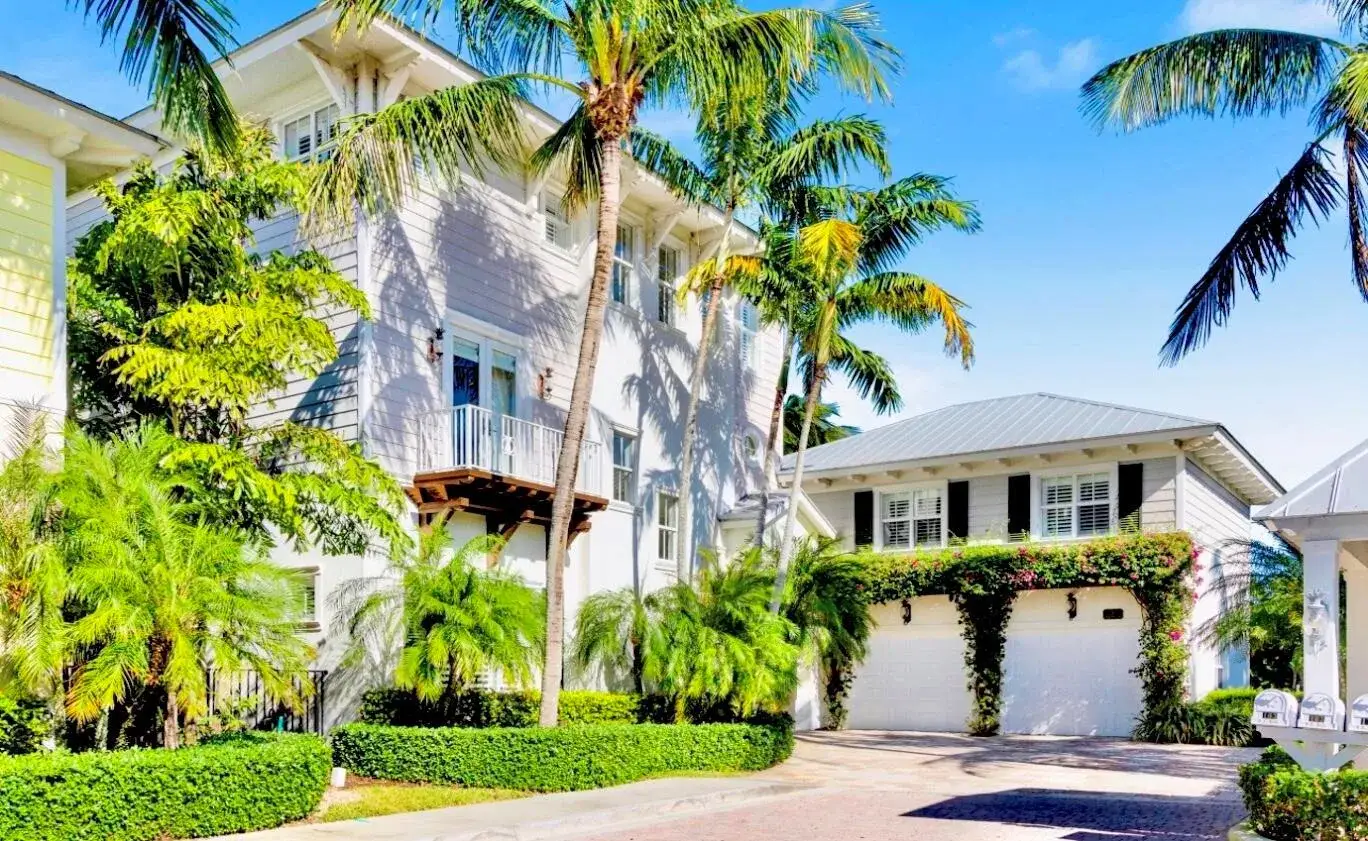 111 Beachwalk Lane, Jupiter FL 33477
